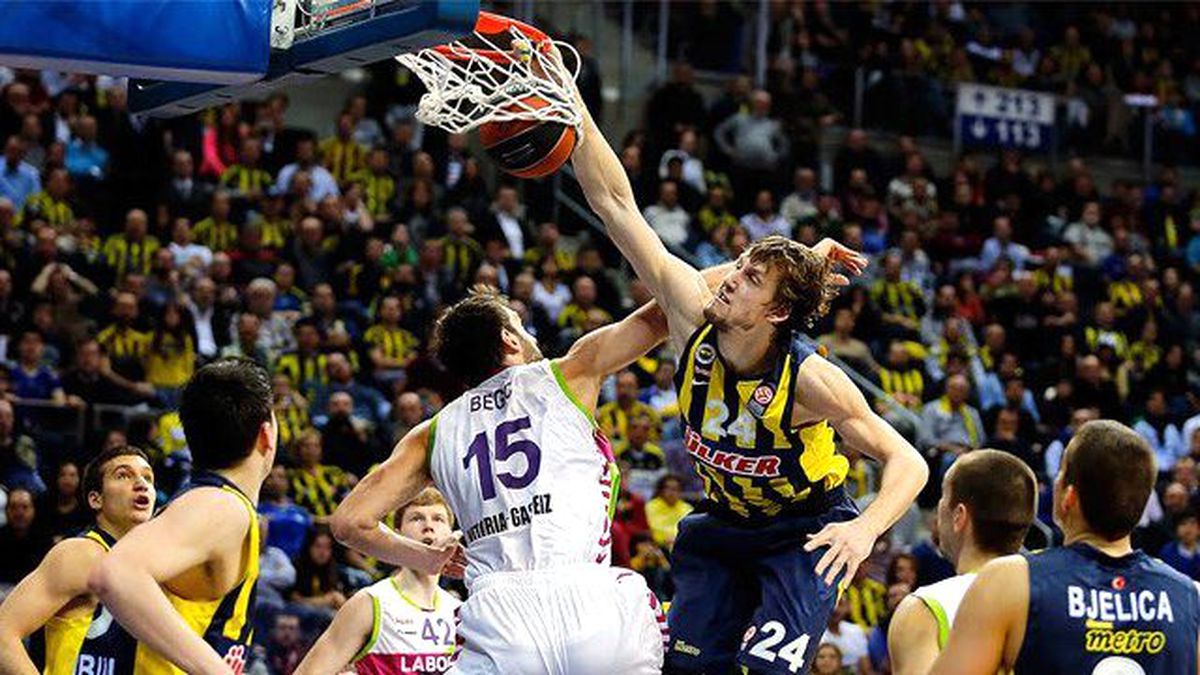 Fenerbahçe, Jan Vesely ile 2 Yıllık Anlaşmaya Vardı