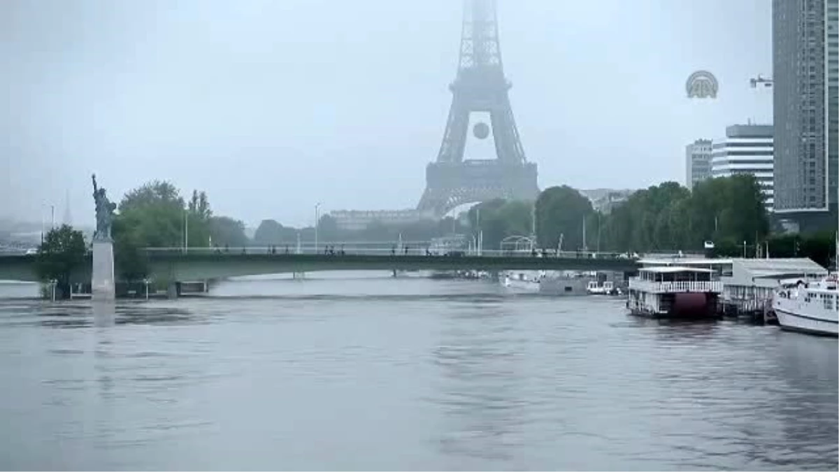 Fransa\'daki Şiddetli Yağış