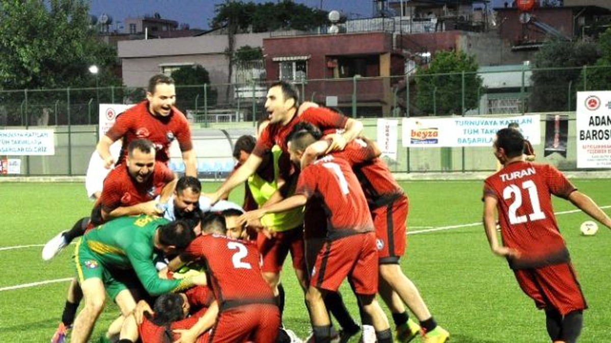 Kadına Karşı Şiddete Hayır" Turnuvasının Şampiyonu Adana Adliyespor
