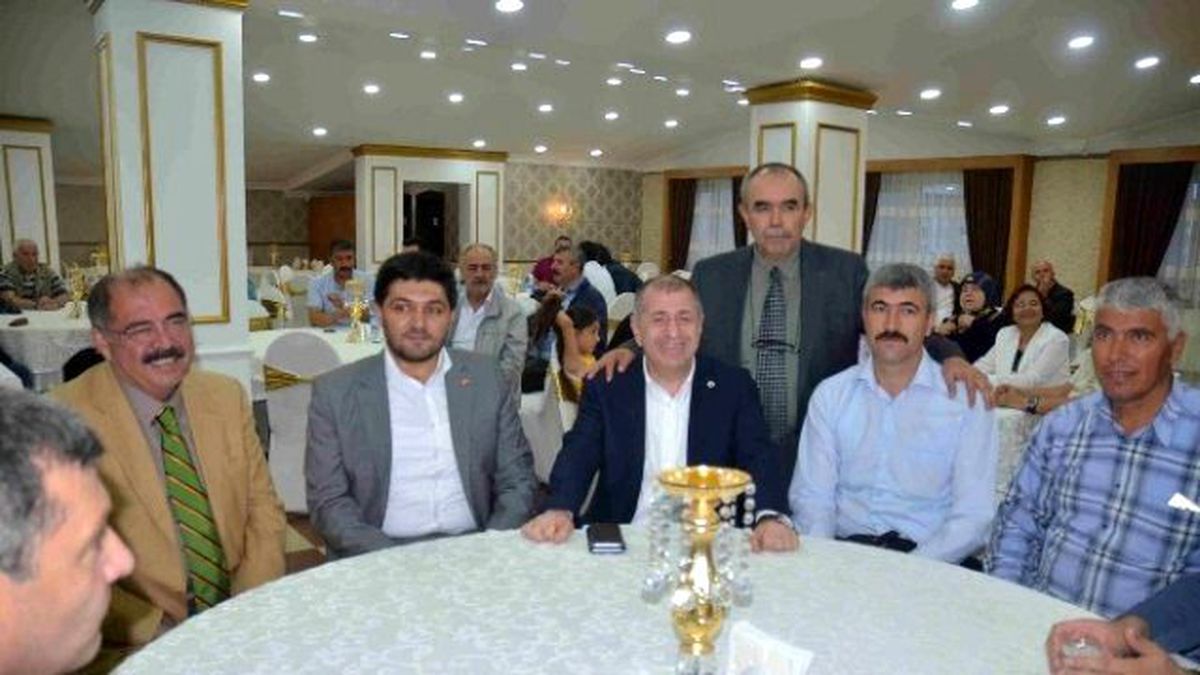 MHP\'li Özdağ Afyonkarahisar\'da Partililerine Seslendi