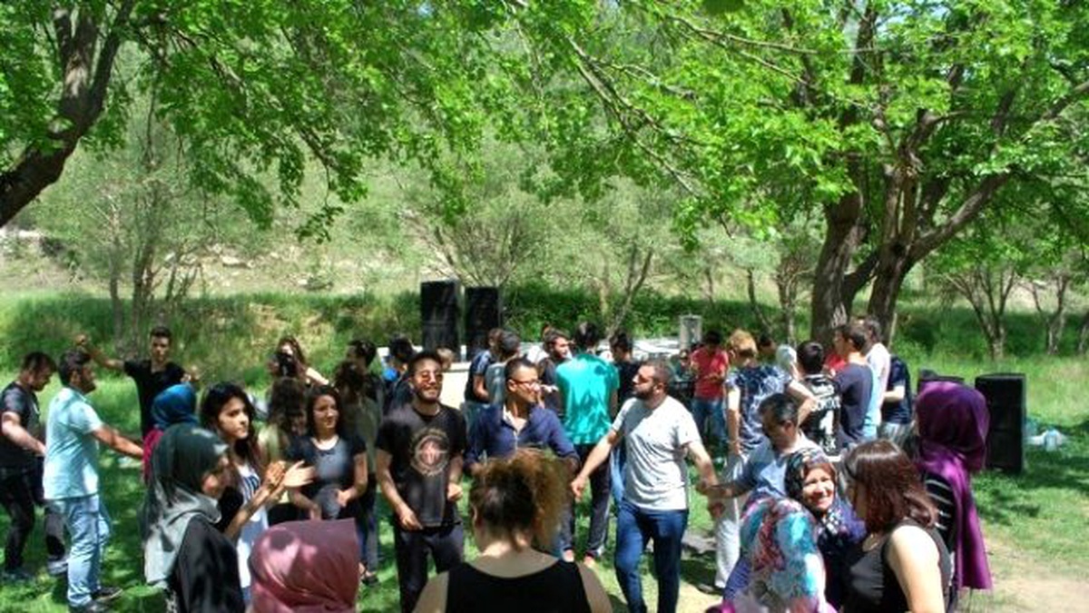 Öğrenciler Sınav Yorgunluğunu Piknikte Attı