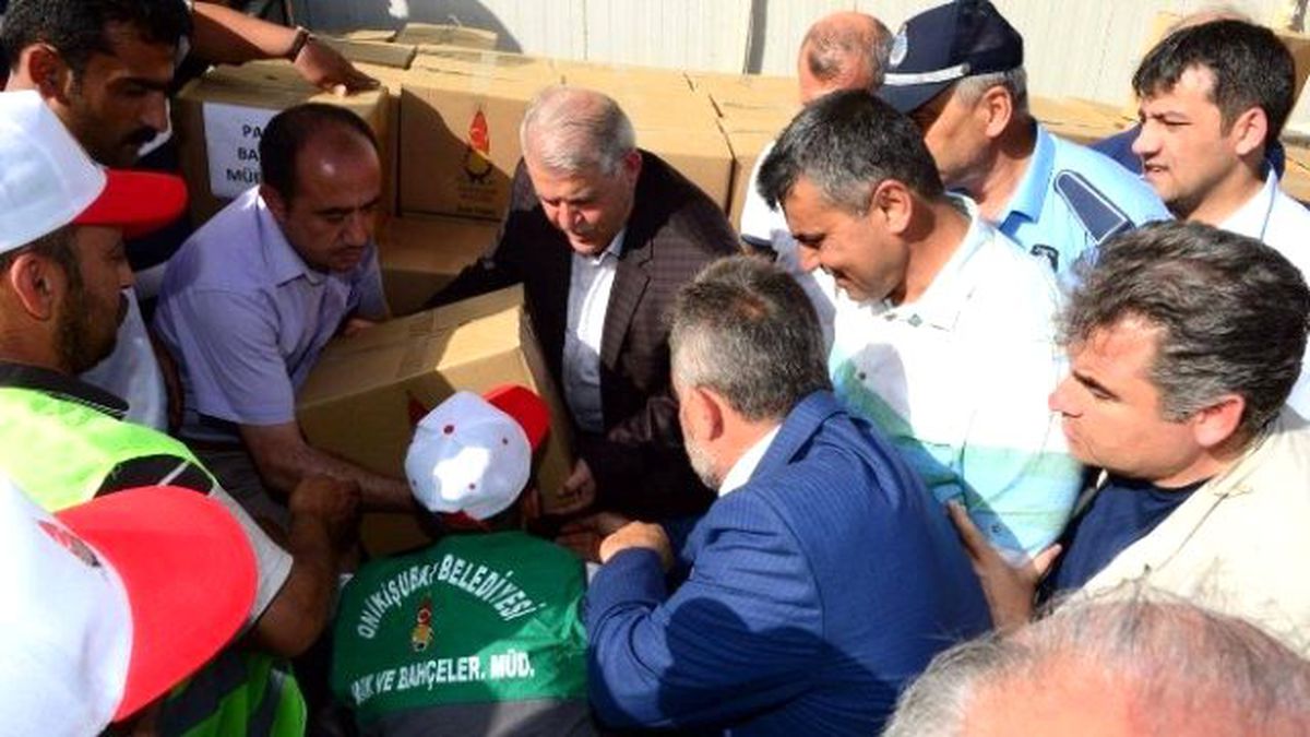 Onikişubat, Ramazan\'da 20 Bin Aileye Yardım Eli Uzatıyor