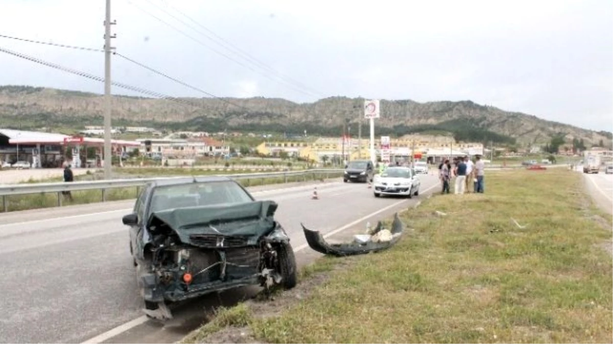 Tosya\'da Trafik Kazası: 1 Yaralı