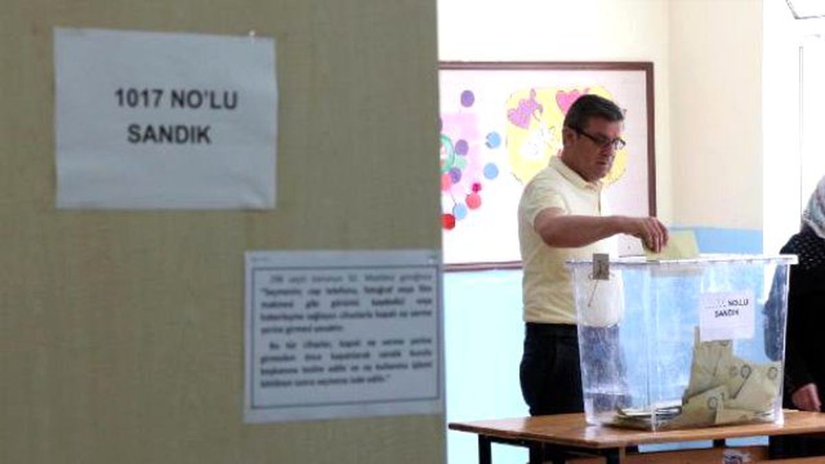 Zonguldak\'ta 2 Mahallede Muhtarlık Seçimi
