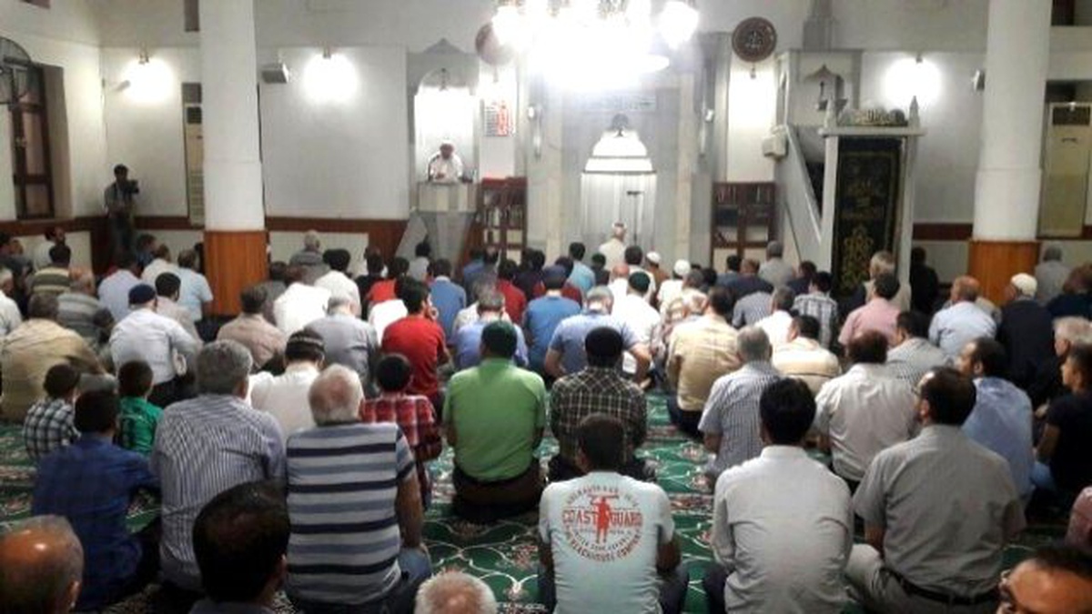 Adıyaman\'da, İlk Teravih Namazı Kılındı