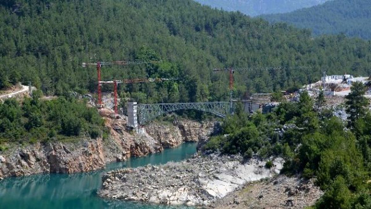 Ak Köprü Ağustos\'ta Tamamlanıyor