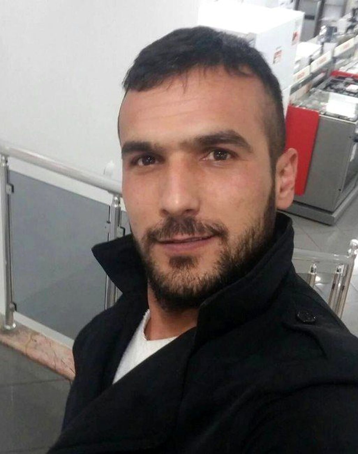 Alışveriş Merkezinde Kavga: 1 Ağır Yaralı