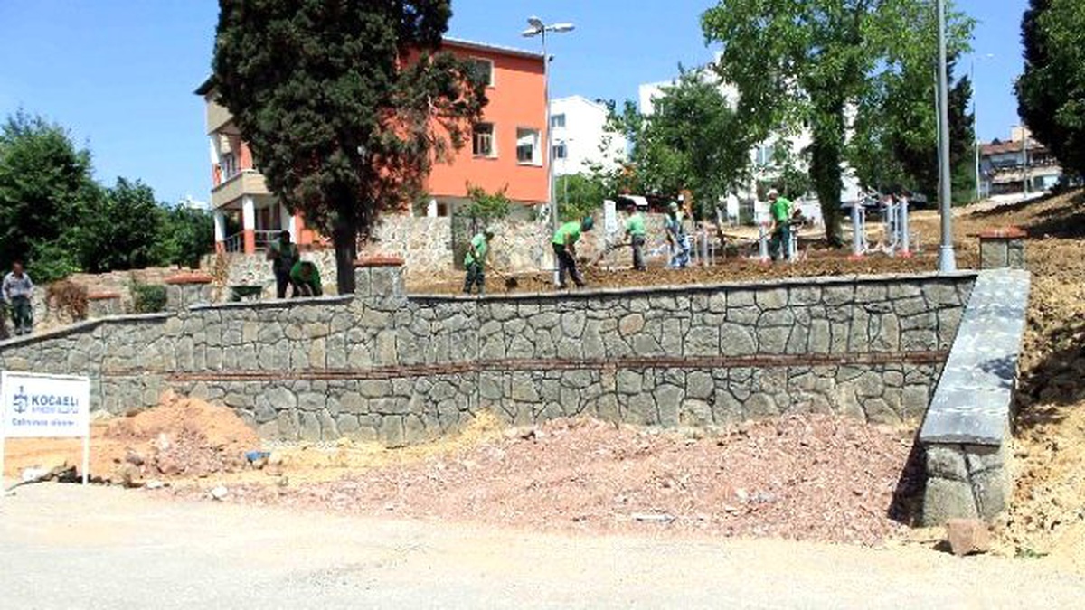 Bağçeşme\'ye Çocuk Parkı ve Yürüyüş Yolu