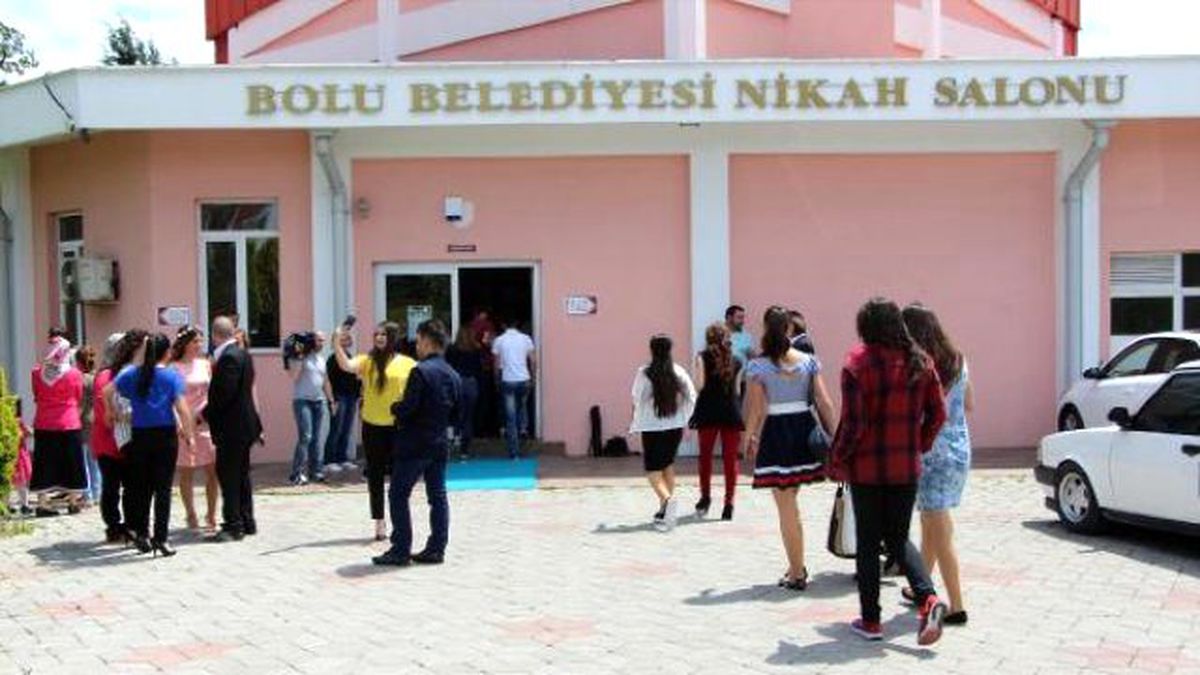 Bolu\'da \'06.06.2016\'da Evlenme Yoğunluğu
