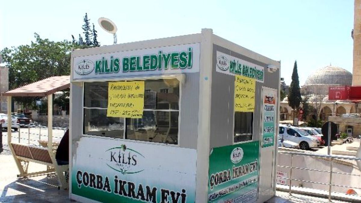 Çorba Ekmek Dağıtımına Ramazan Rötuşu