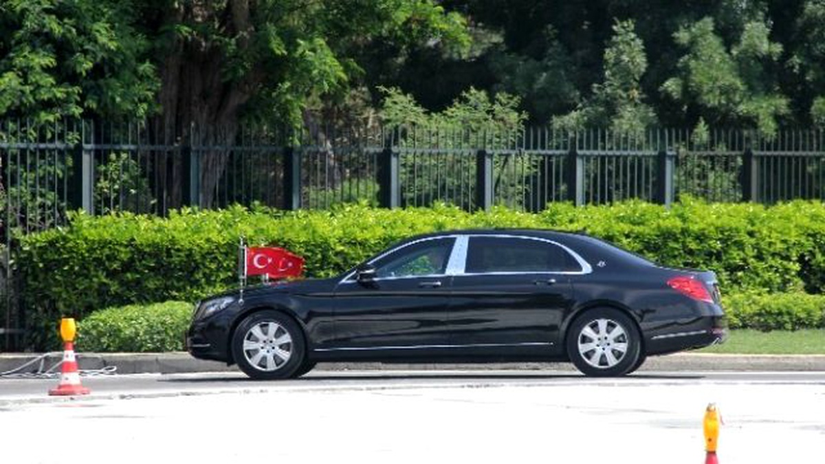 Cumhurbaşkanı Erdoğan Huber Köşkü\'ne Geldi