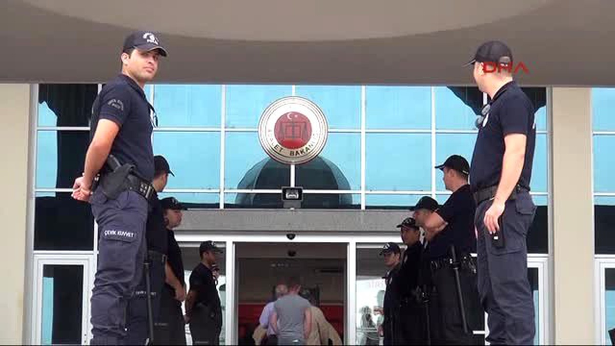 Edirne\'de Fetö Pdy Şüphelileri Adliyeye Sevk Edildi