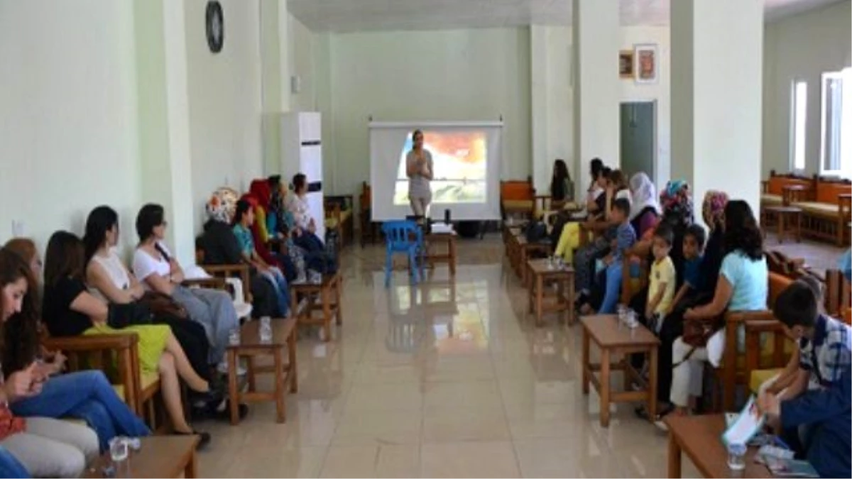 Ergani\'de Çocuk İstismarı ve İhmali Semineri