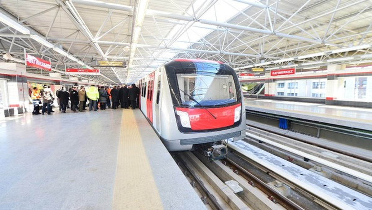 Ulaştırma Bakanı: Keçiören Metro Hattı Yıl Sonu Açılacak
