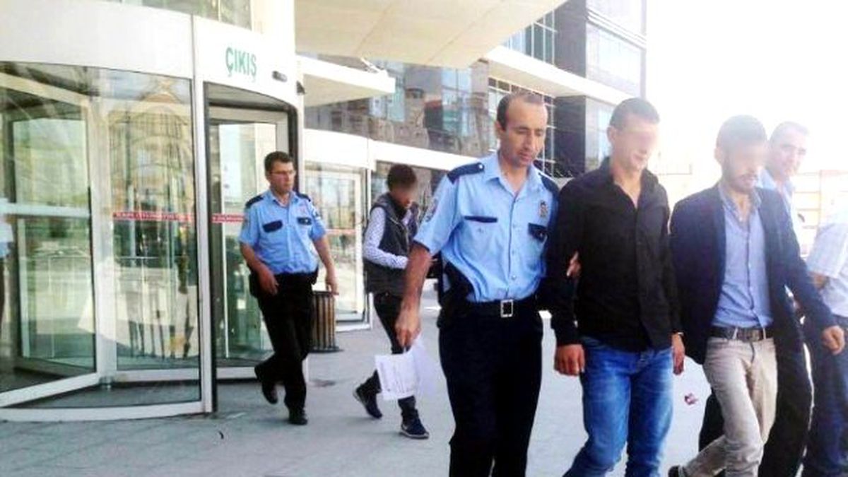 Kayseri\'de Uyuşturucu Sanıklarına 56 Yıl Hapis