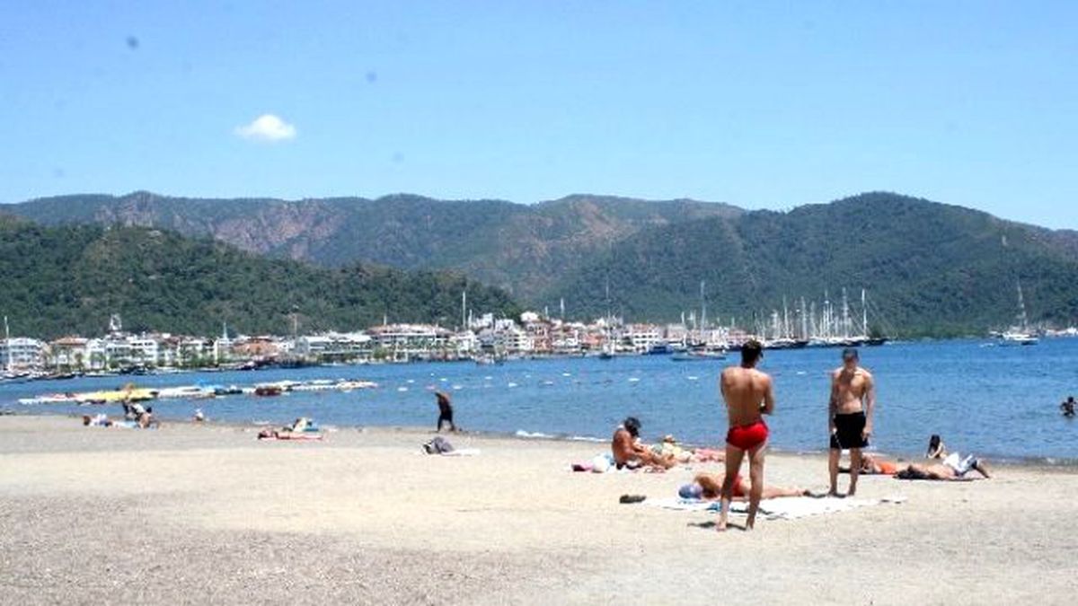 Marmaris Sahillerinde Ramazan Sakinliği