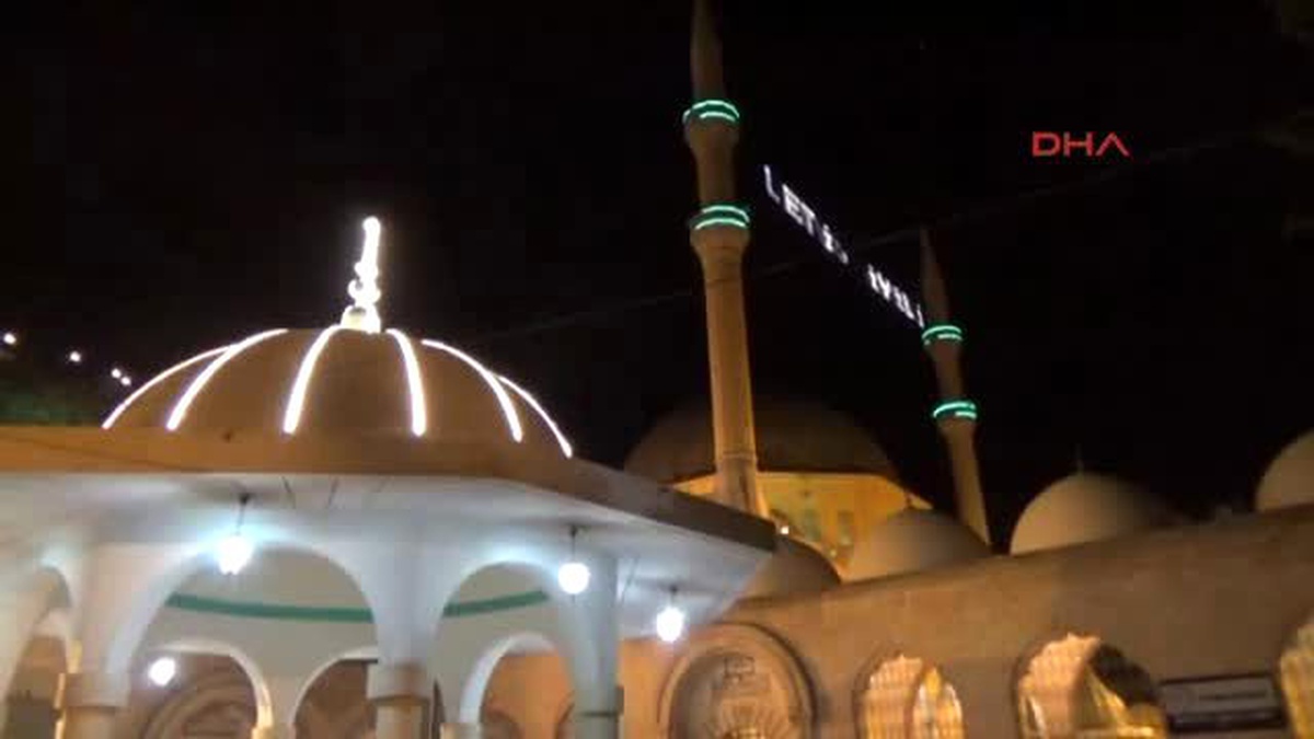 Şanlıurfa?da İlk Teravih Namazı Kılındı