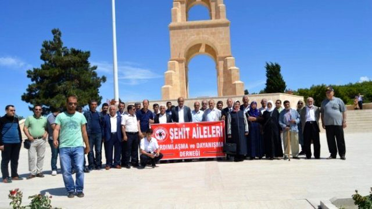 Şehit Yakınları ve Gaziler Çanakkale\'den Döndü