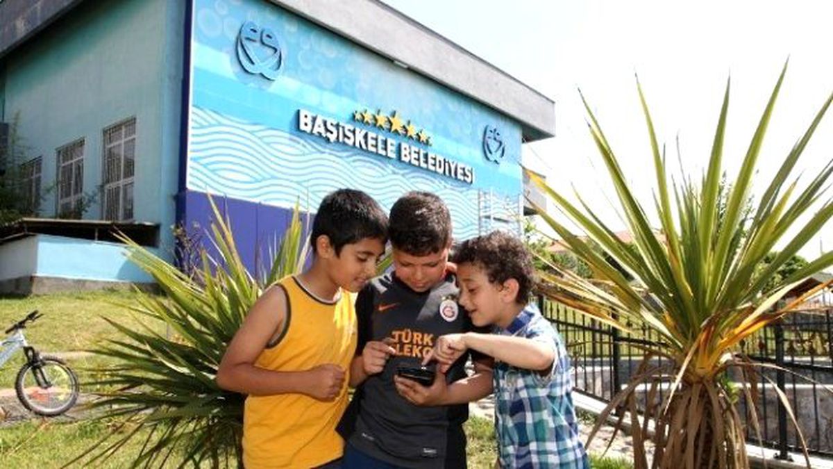 Ücretsiz İnternetin Keyfini Çocuklar ve Gençler Çıkartacak
