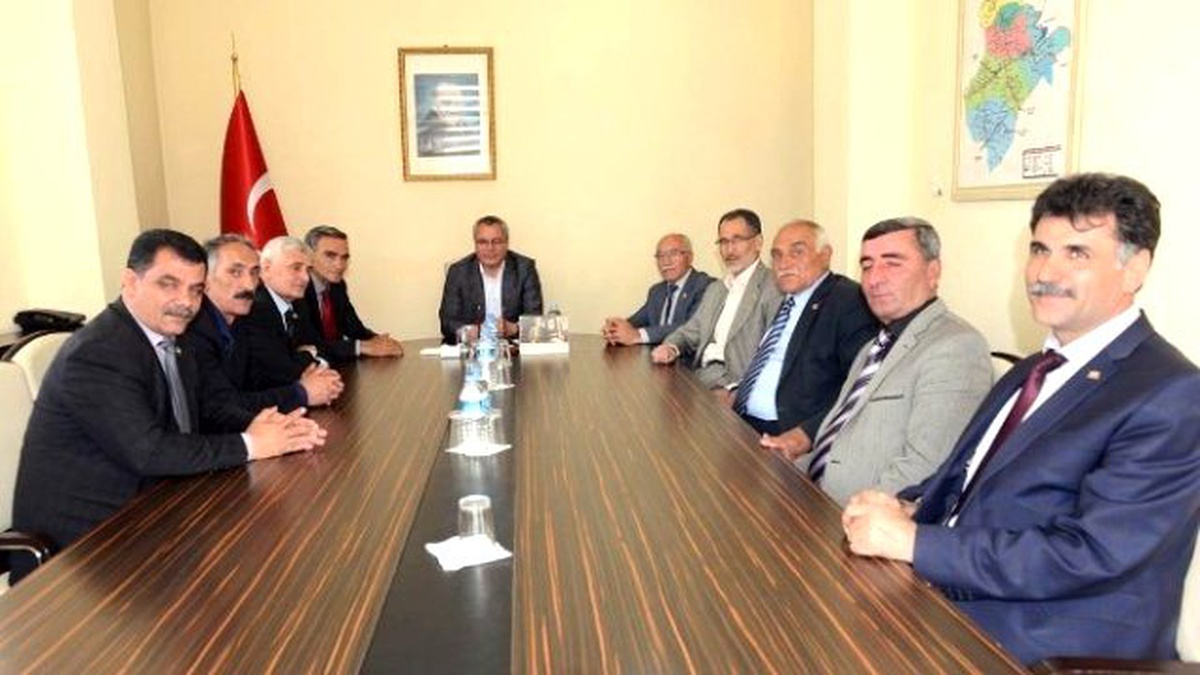 Vali Deniz, İl Genel Meclis Üyelerine Veda Ziyaretinde Bulundu