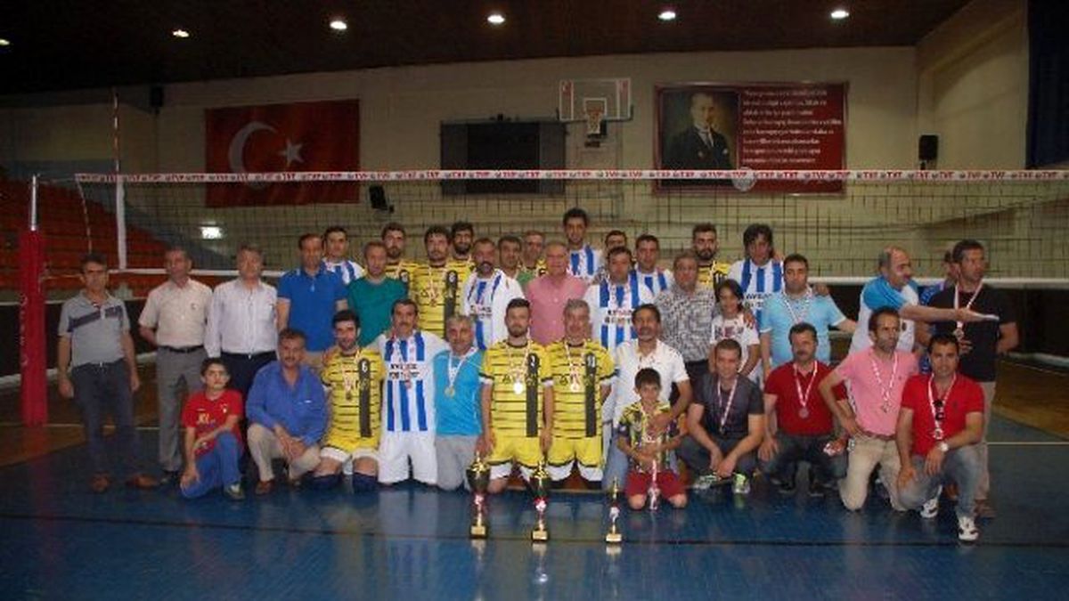 Valilik Dostluk Turnuvası Sona Erdi