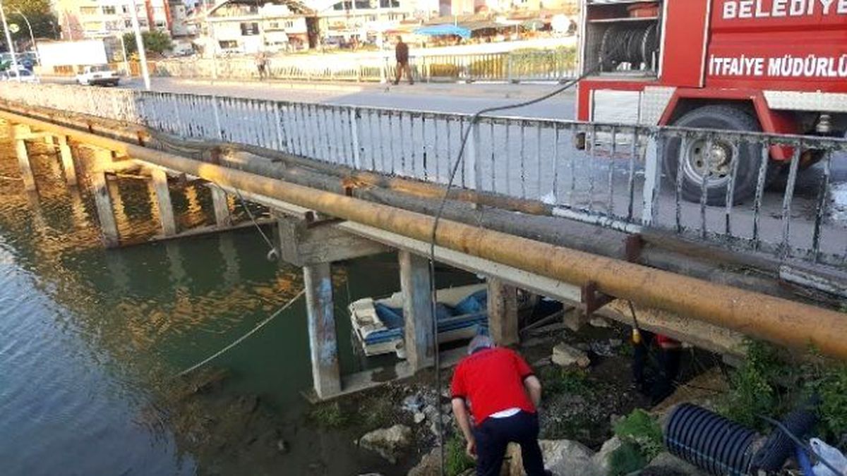 Yanan Telefon Kabloları Alaplı\'yı İnternetsiz Bıraktı