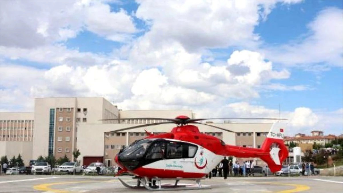 Yaralı Gencin İmdadına Helikopter Ambulans Yetişti