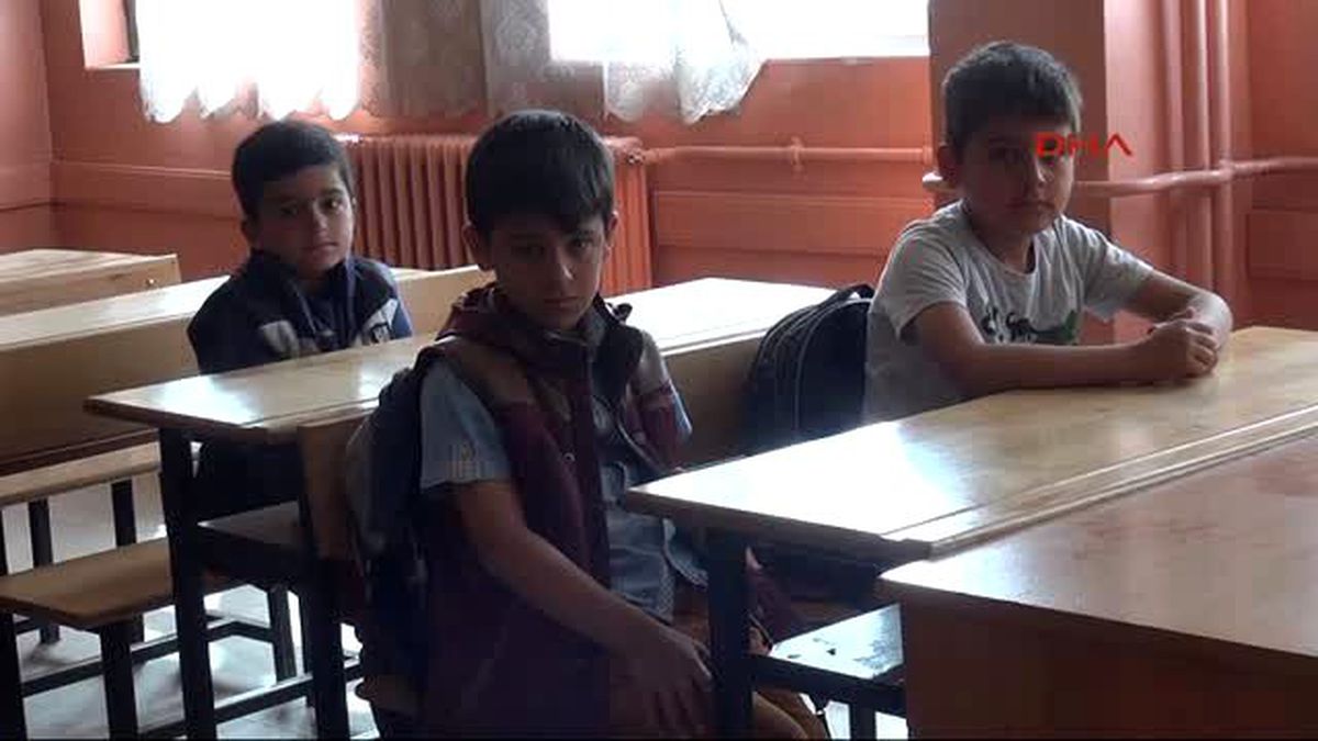 Yüksekova\'da Ders Zili Çaldı