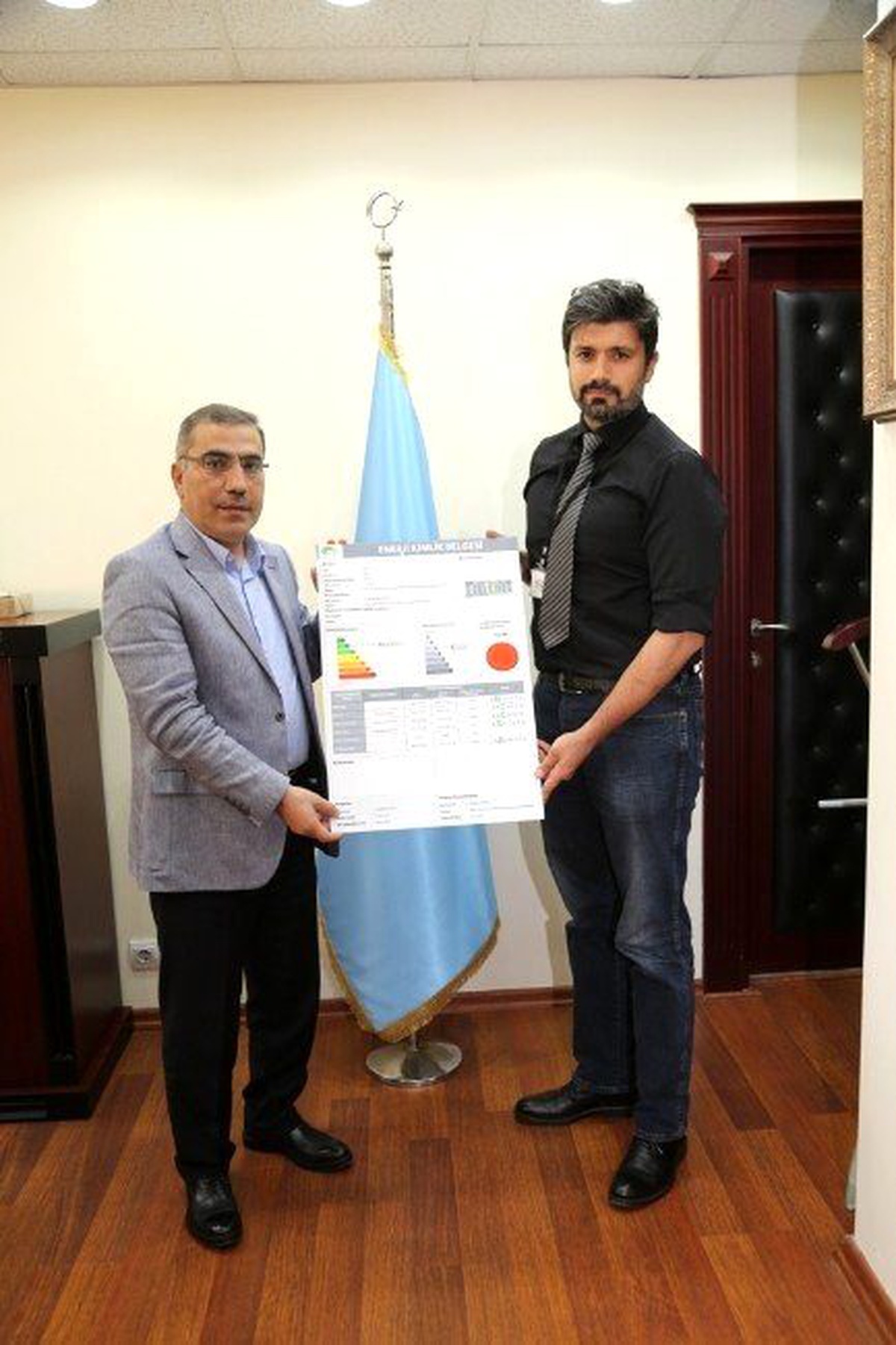 Yüreğir Belediyesi Enerji Kimlik Belgesi\'ni Aldı