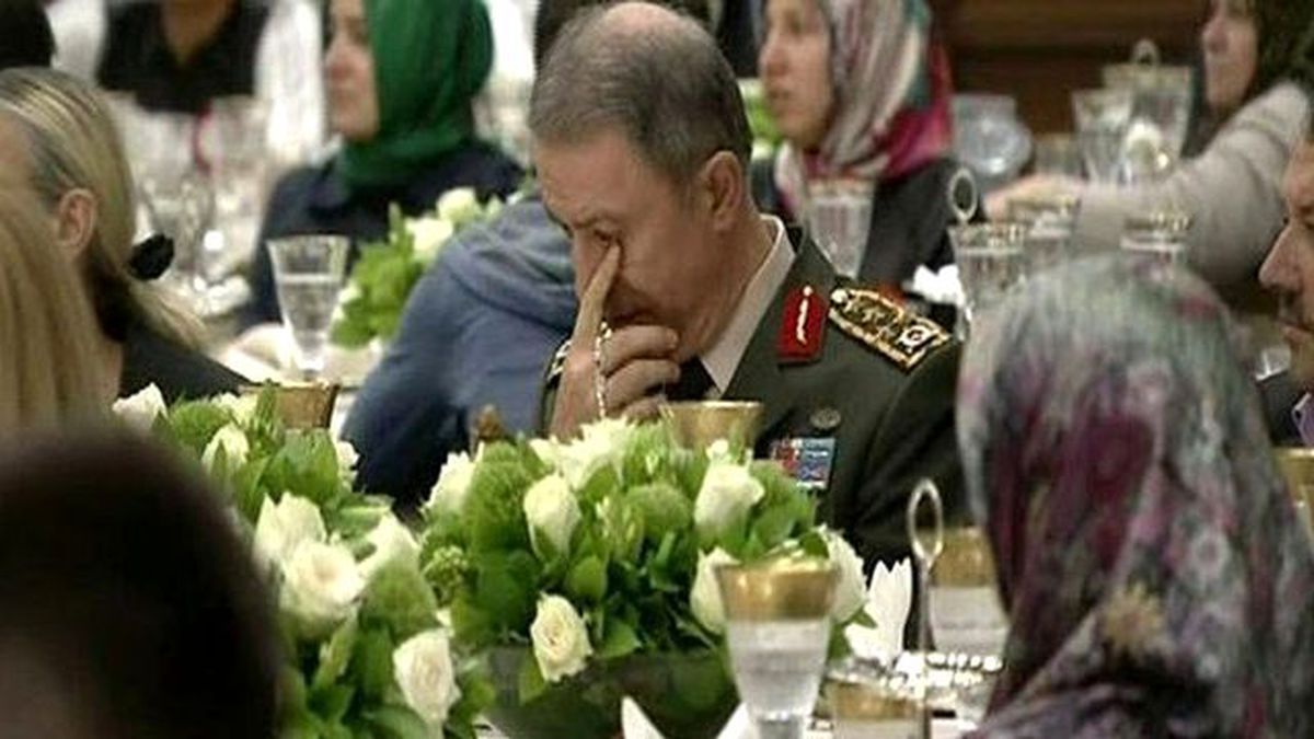 Cumhurbaşkanı Erdoğan'ın Anlattığı Binbaşının Hikayesi Genelkurmay Başkanı'nı Ağlattı