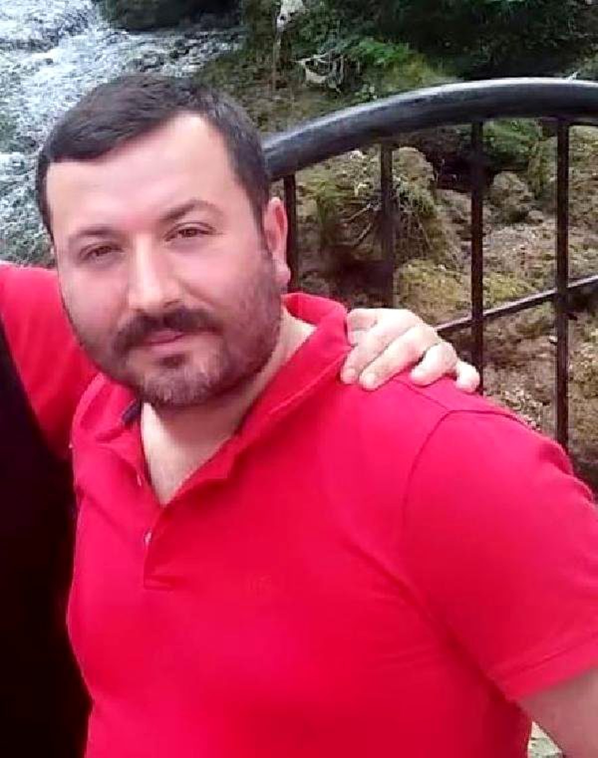 Arkadaşı Öldürüp Toprağa Gömmüş, Polis Şüphelenince Cesedin Yerini Değiştirmiş