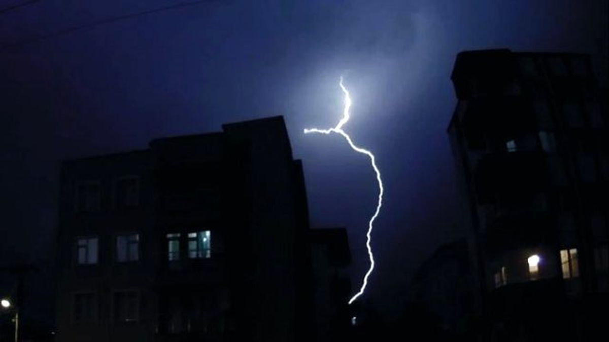 Balıkesir'de Gece Gündüz Oldu