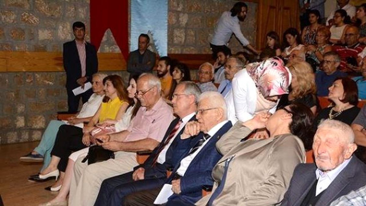 Başkan Acar Aydın\'da Gerçekleştirilen "Gero Dut" Ödül Törenine Katıldı