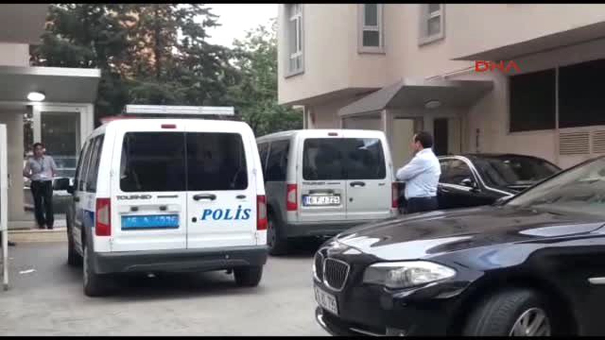 Bursa\'da Marketler Zincirinin Sahibi İntihar Etti