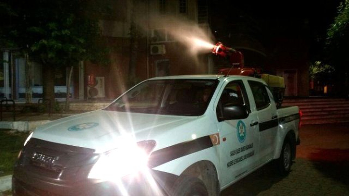 Büyükşehir\'den Bataklık Bölgesinde İlaçlama
