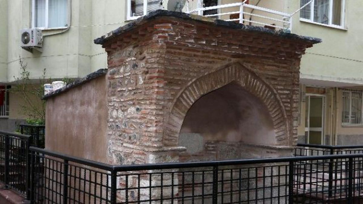 Büyükşehir Kaynak Çeşmesini Restore Etti