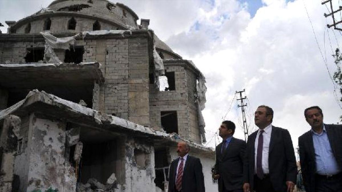 CHP'li Tanrıkulu Yüksekova'da İnceleme Yaptı