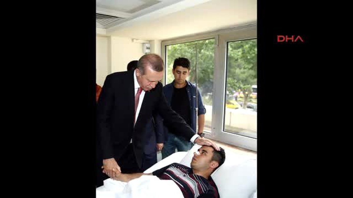 Cumhurbaşkanı Erdoğan Yaralıları Ziyaret Etti