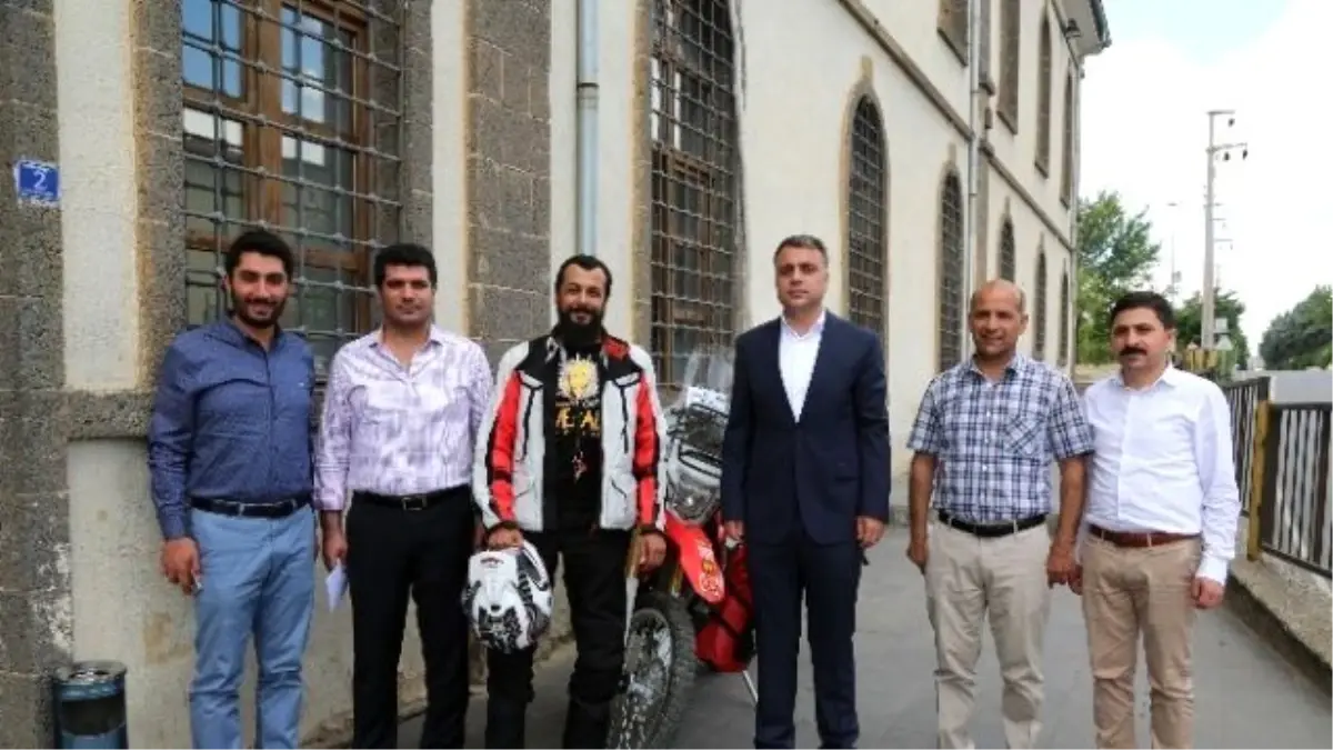 Dtso\'dan Otizm Farkındalık Projesine Anlamlı Destek