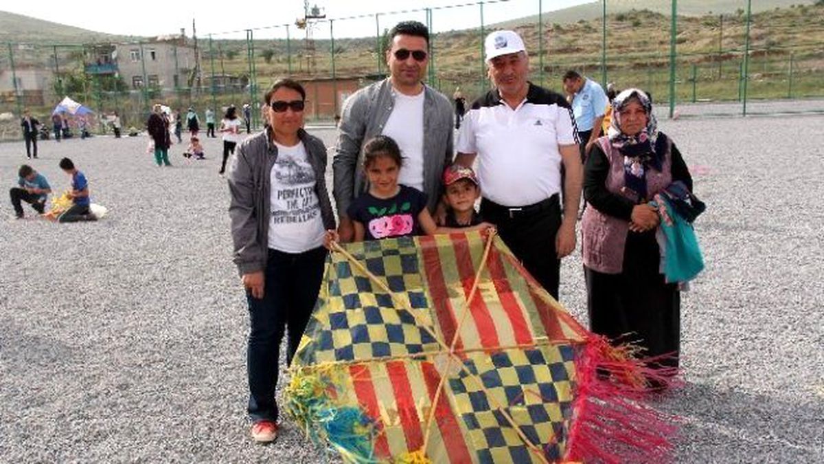 İncesu Belediyesi Tarafından 13. Uçurtma Festivalidüzenlendi