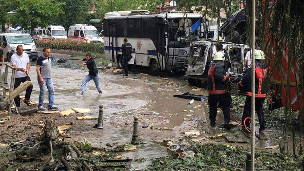 Independent: Vezneciler'deki Terör Saldırsında Şüpheler PKK Üzerinde Yoğunlaşıyor