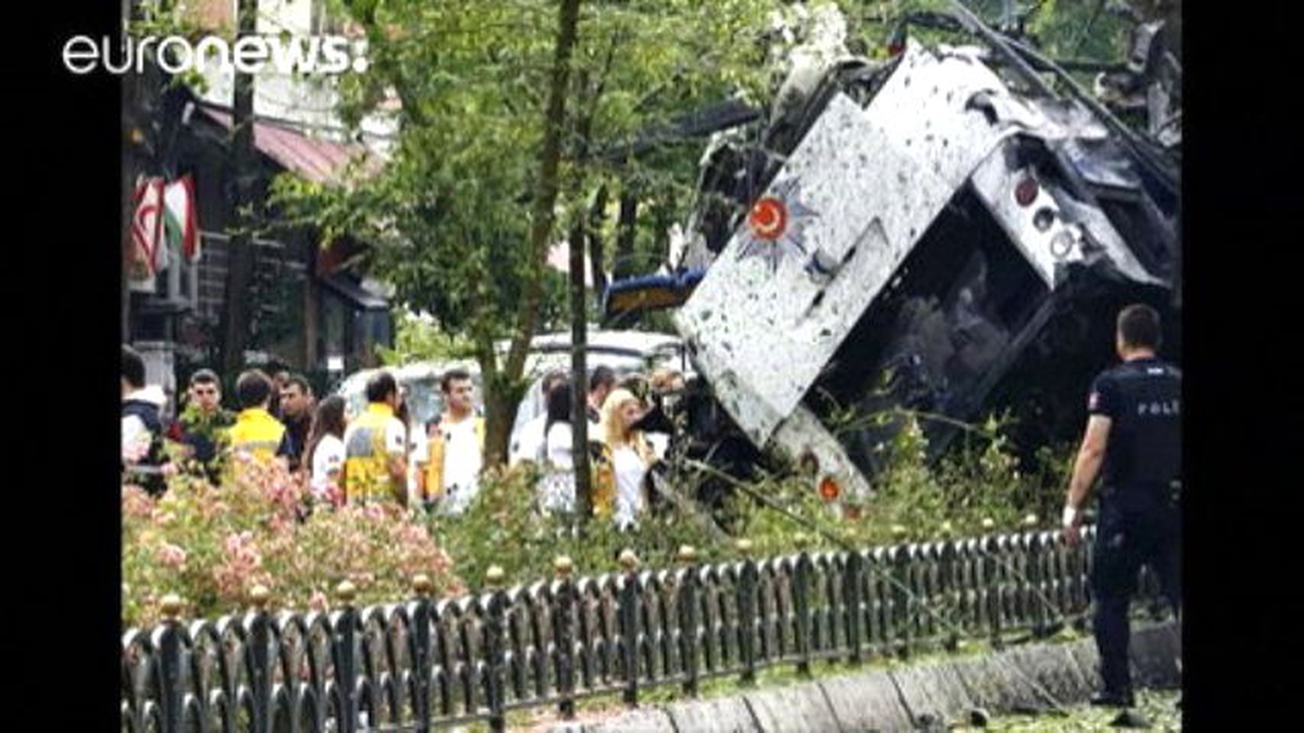 İstanbul\'da Kanlı Terör Saldırısı: 11 Ölü