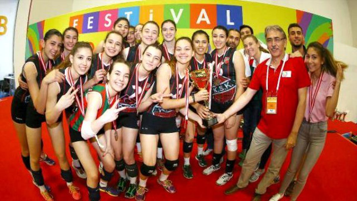 Karşıyaka Filede Gururlu