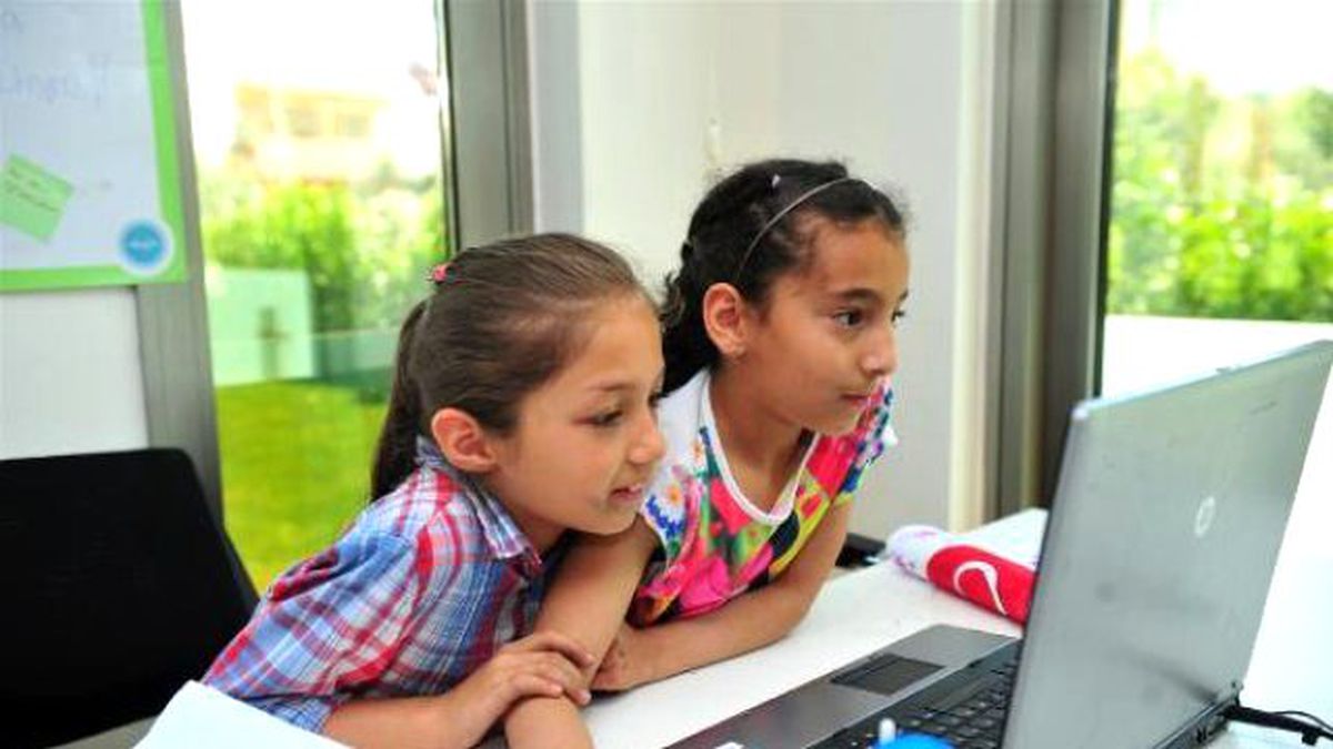 Kızlar Okula Başladı, Şimdi Sıra Kodlamayı Öğrenmede