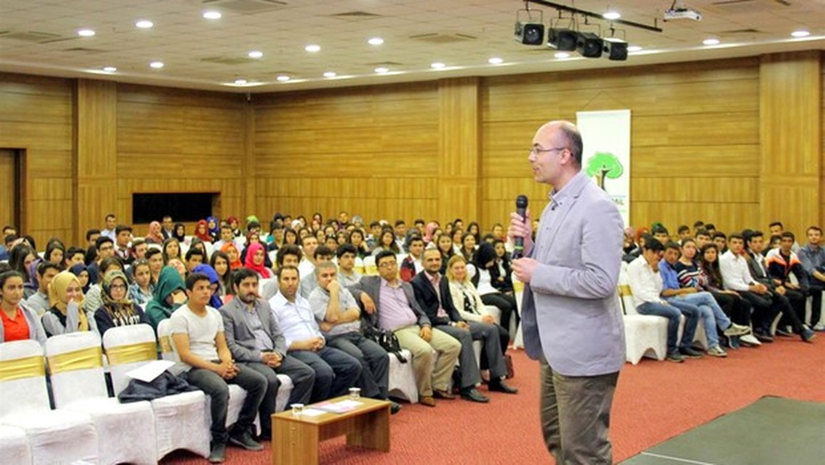 Lise Öğrencilerine \'Sınav Kaygısı\' Semineri