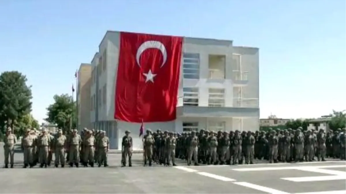 Nusaybin\'de 7 Şehit Veren Tabur, 7 Kurban Kesilerek Karşılandı