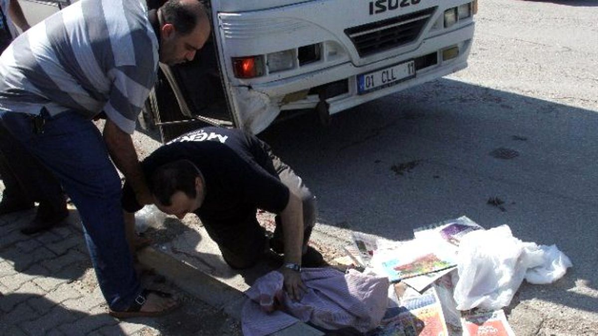 Okul Yolunda Ölen Evladına Son Kez Bakan Baba Feryat Etti