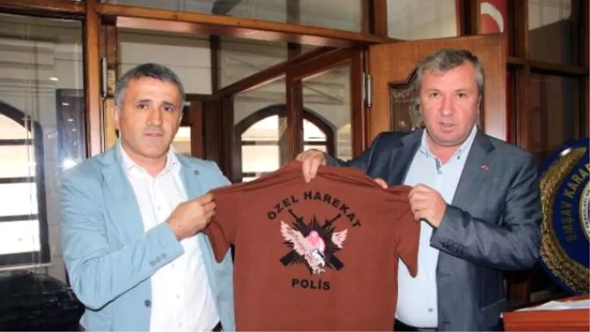 Samsun\'dan Güneydoğu\'da Görevli Polislere Moral Desteği