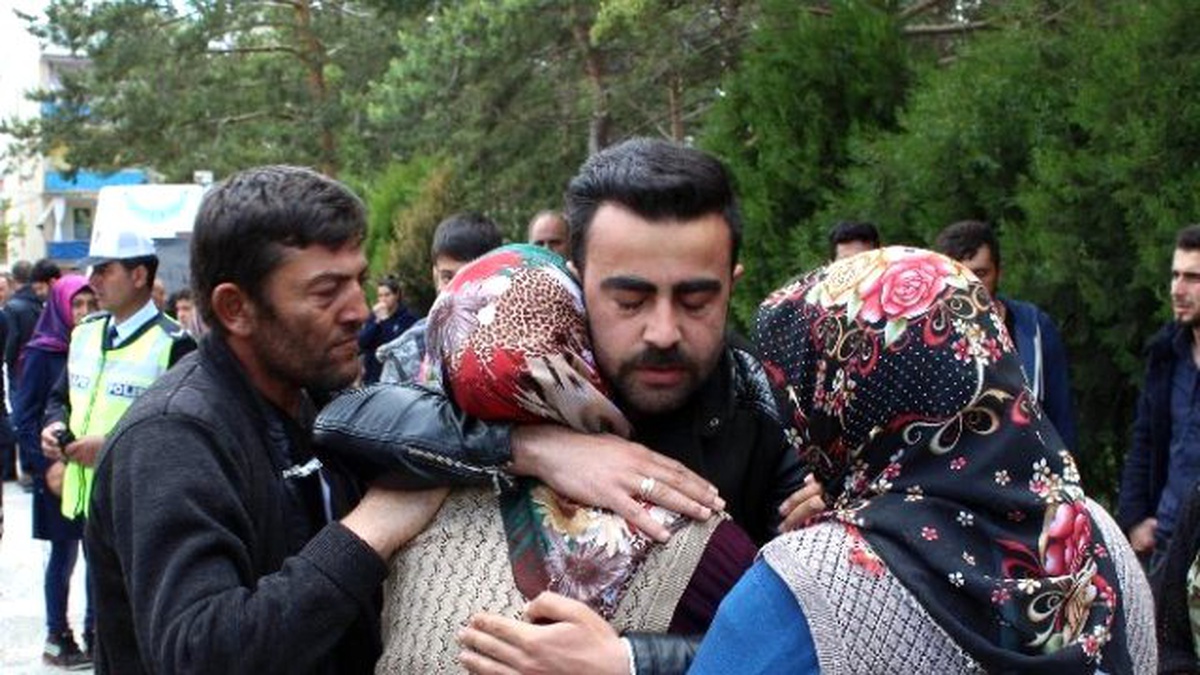 Şehit Jandarma Er Bulut\'un Naaşı Memleketi Sivas\'a Getirildi