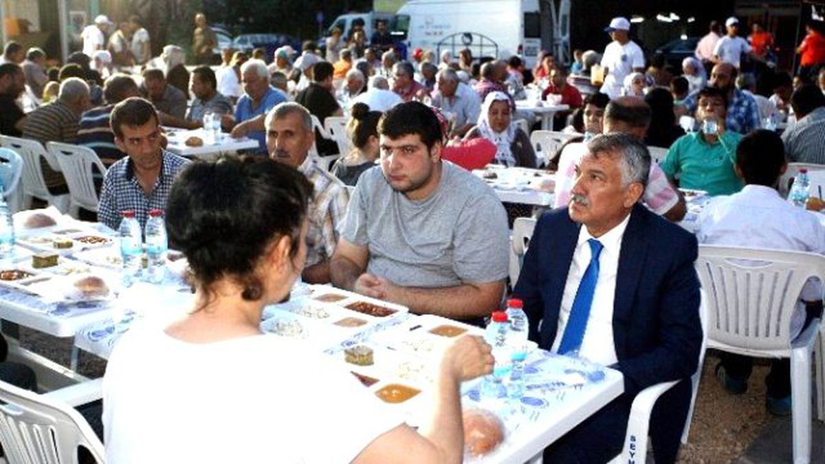 Seyhan\'da Ramazan Coşkusu Başladı